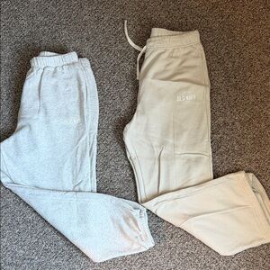 Old Navy women’s Jogger Pants - Gray and Tan